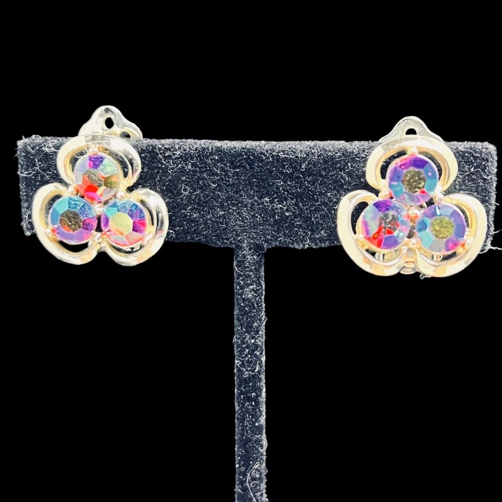 Paluka Gold Tone And Red Aurora Borealis Rhinestone Clover Clip On Earrings